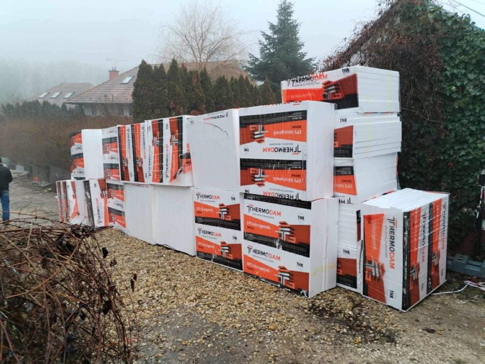 64dccbfa-3e46-44bb-ae48-66d21e6e2acd