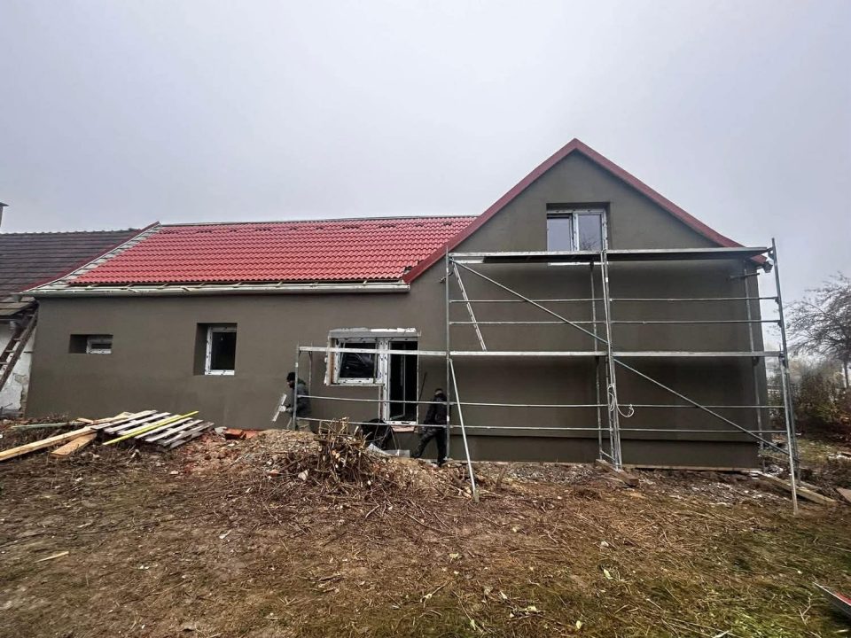 a2c5ebf0-8368-4ce3-94d7-b70272b2d956