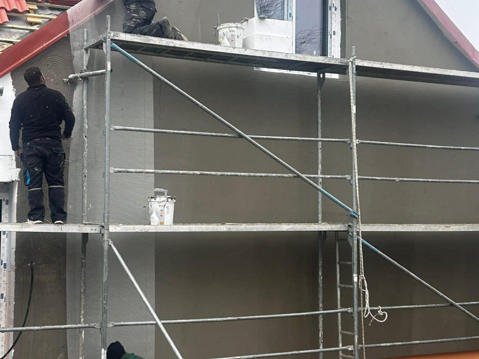 faf1be32-98ea-4c9e-85e9-6fd34956a53a